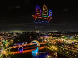 Cần bán căn nhà 195m đường bạch đằng ngay chợ hội an view sông sau nhà vô cùng hiếm  0936 325 ***