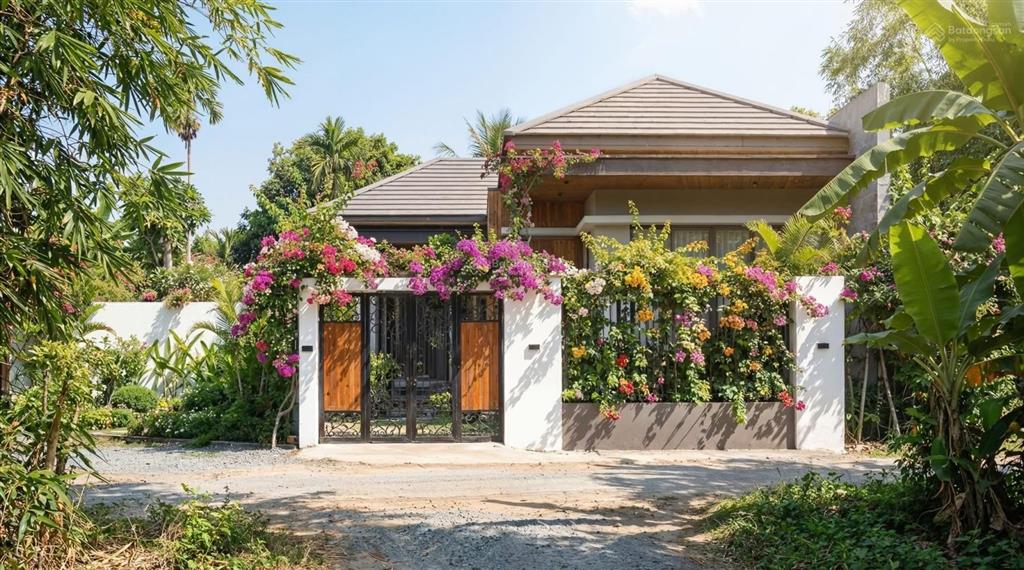 Cần bán 125m2 làng chài ngang 7m giá 37tr/m2,  0936 325 ***