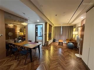 Chính chủ bán ch midtown the peak (m8) 88m2  tầng 18  full nội thất cao cấp. chuẩn bị làm sổ