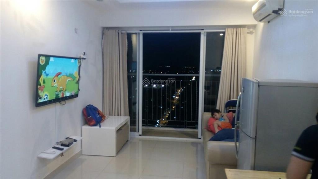 Bán gấp căn hộ cao ốc hưng phát 82m2, 2 phòng ngủ, 2 wc, giá 3.25 tỷ full nội thất