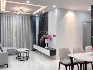 Cần bán 2pn midtown m5 phú mỹ hưng view biệt thự tầng cao full nội thất sổ hồng giá tốt 8.3 tỷ