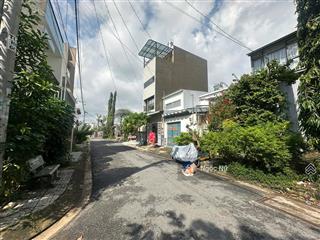 Bán lô đất đẹp 50m2( ngang 5m) đường oto tránh 7m có lề cạnh cầu gò dưa tam bình  thủ đức