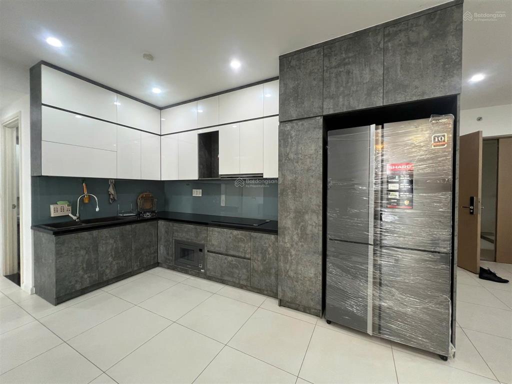 Chính chủ cho thuê căn hộ 2pn 2wc 93m2 full nội thất mới làm  0932 879 ***