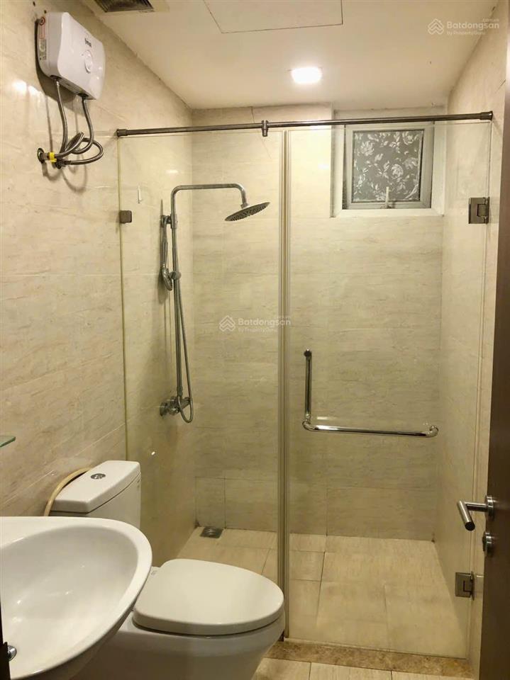 Bán hưng phát silver star, căn góc 106m, 3 phòng ngủ, 2wc, 2 ban công, sổ hồng cầm tay, hỗ trợ bank