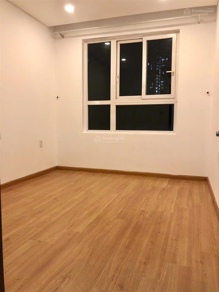 Bán hưng phát silver star, căn góc 106m, 3 phòng ngủ, 2wc, 2 ban công, sổ hồng cầm tay, hỗ trợ bank