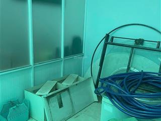 Bán gấp căn nhà cấp 4 mặt tiền lê văn lương, xã nhà bè, dt 4,5 dài 30m tổng 158m2 giá bán 18 tỷ