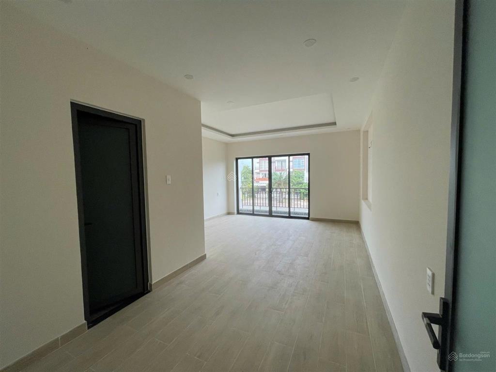 Cần tìm người có ý thức chung, sạch sẻ, không ồn ào