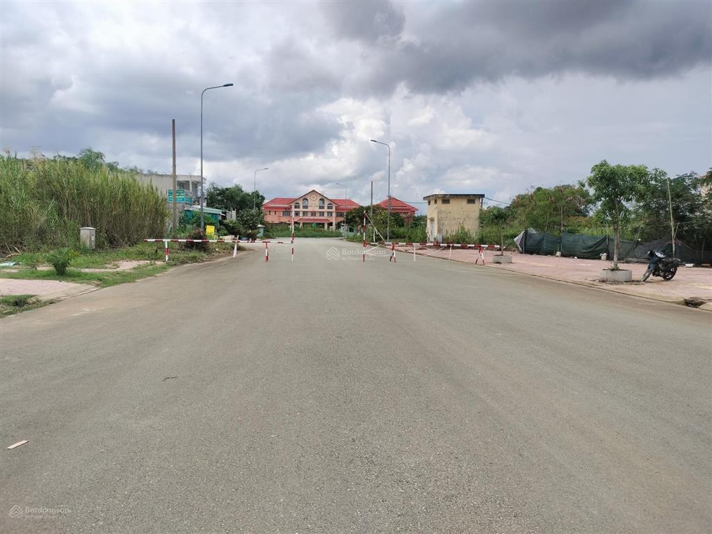 Bán đất kdc 28ha nhơn đức, nhà bè. 5x24m, giá 32tr/m2