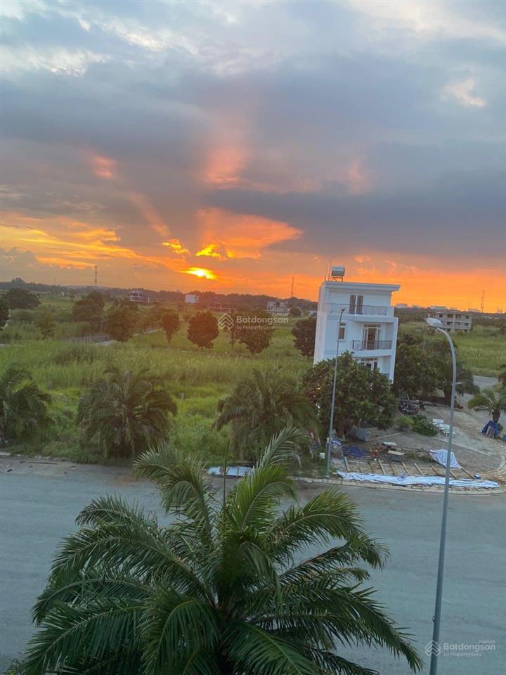 Bán nhanh nền song lập 200m2, đường 12m giá 5.5tỷ   0986 833 *** thảo nguyễn