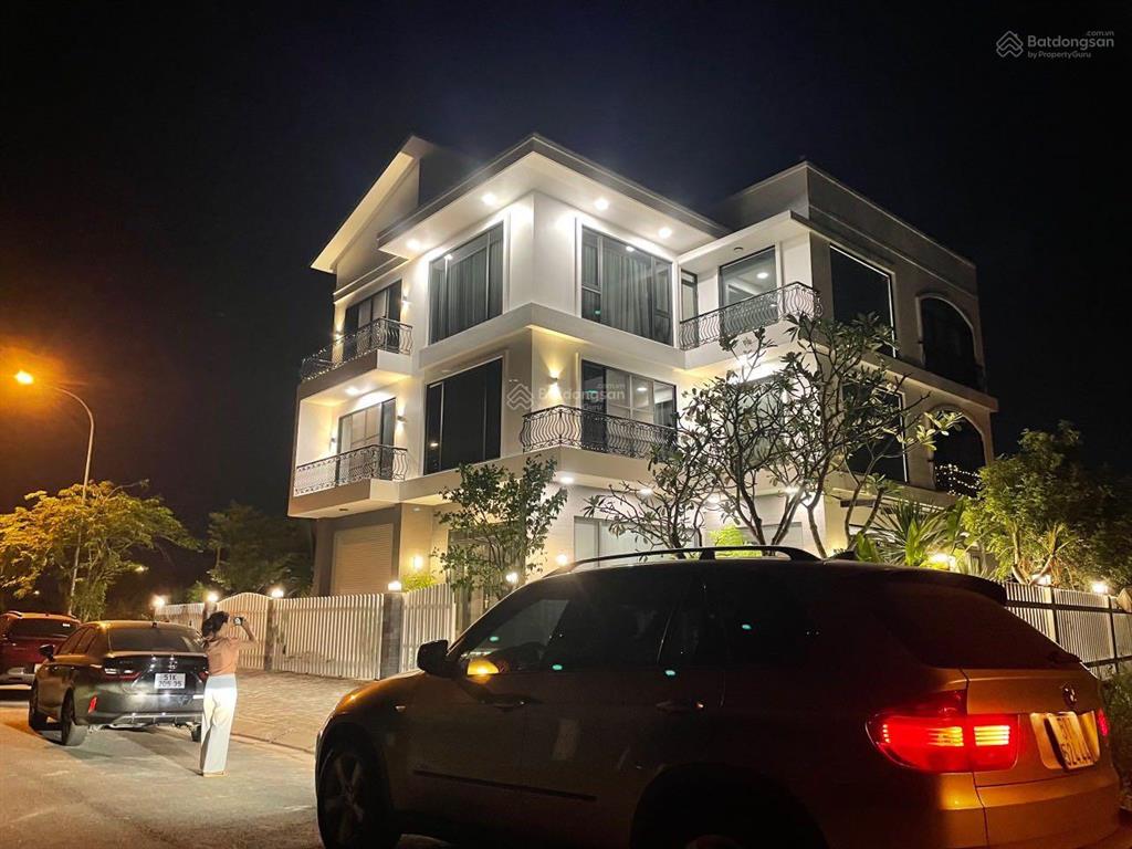 Bán nhanh nền song lập 200m2, đường 12m giá 5.5tỷ   0986 833 *** thảo nguyễn