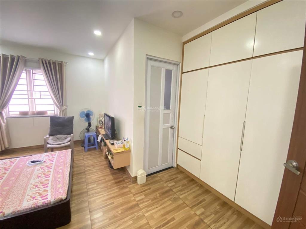 Cho thuê nhà mega ruby khang điền 15 tr/th,  sam