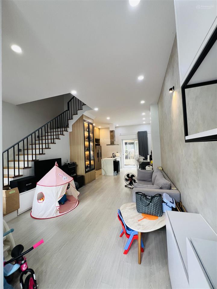 Cho thuê rio vista giá 16tr/th