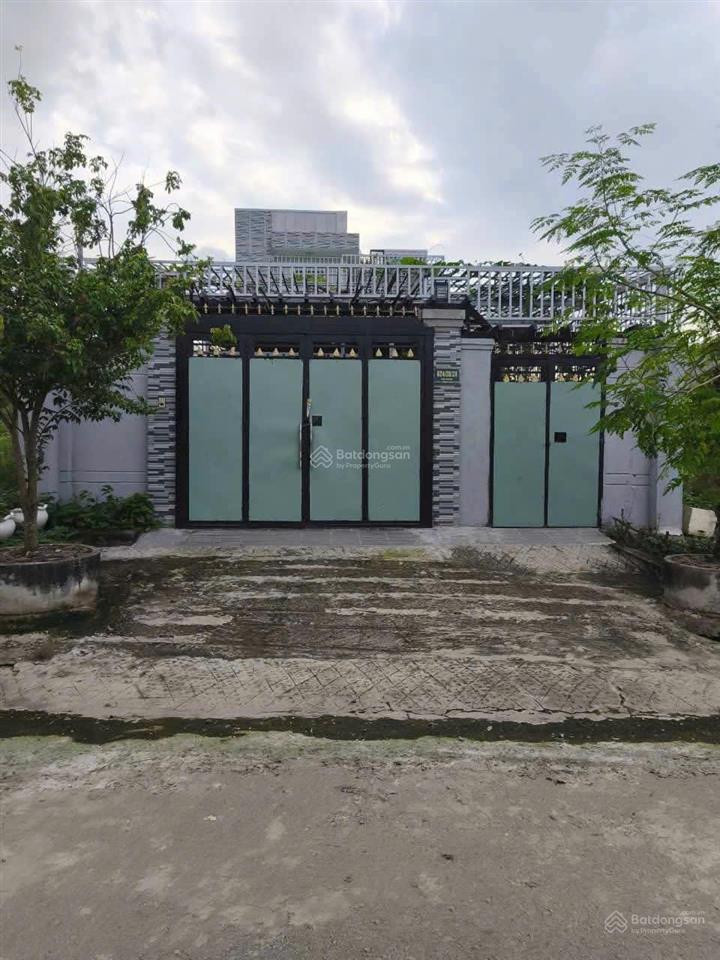 Hailongreal nhà bán đường lê văn lương, giá 8,8 tỷ, dt 7.5x26.5m, 1 lầu, đối diện trường lê lợi