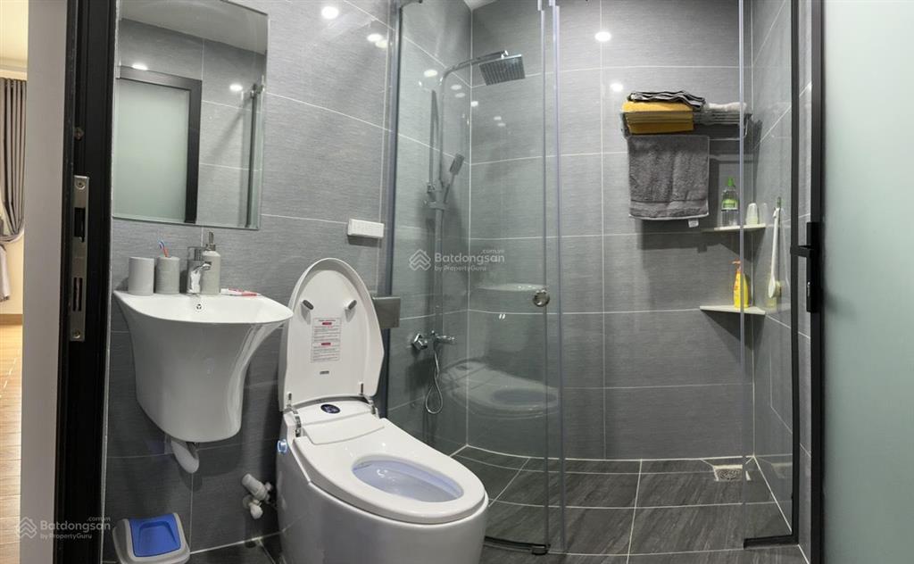 Hailongreal nhà bán rẻ nhất khu vực, 7,5 tỷ, dt 7x14m, 4 tầng, mới 100%, 409/nguyễn văn tạo