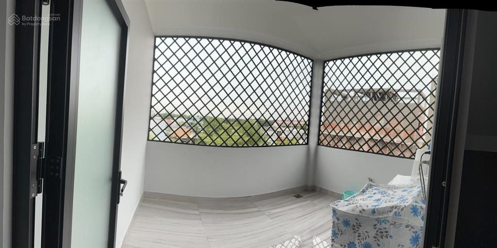 Hailongreal nhà bán rẻ nhất khu vực, 7,5 tỷ, dt 7x14m, 4 tầng, mới 100%, 409/nguyễn văn tạo