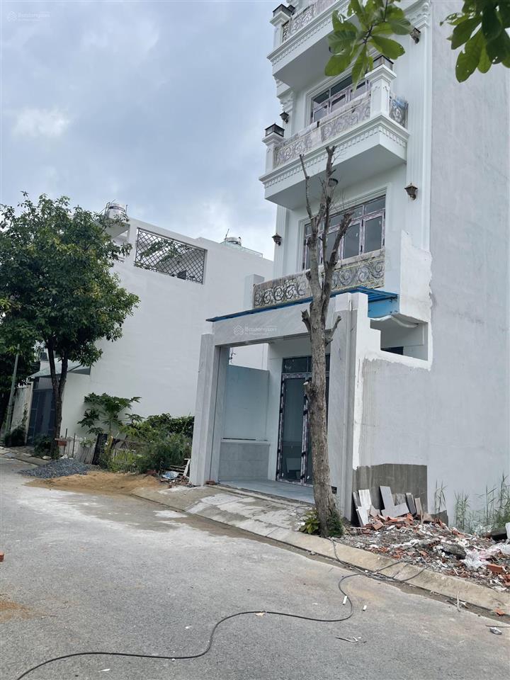 Vị trí đẹp 5x16=80m2 giá 5 tỷ, sổ đẹp 0915 851 ***