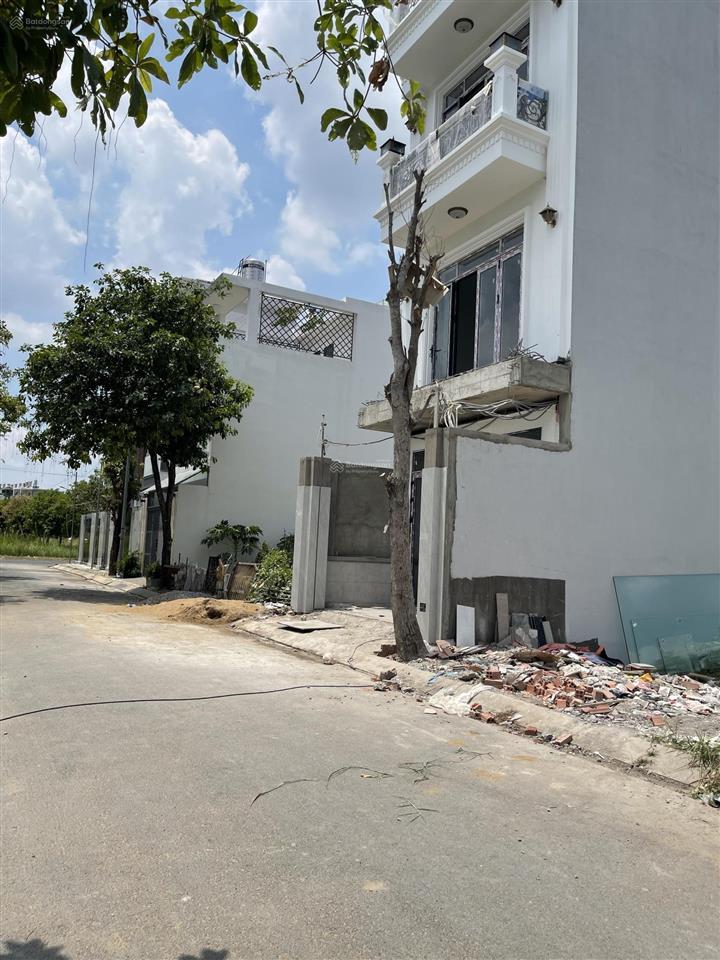 Vị trí đẹp 5x16=80m2 giá 5 tỷ, sổ đẹp 0915 851 ***