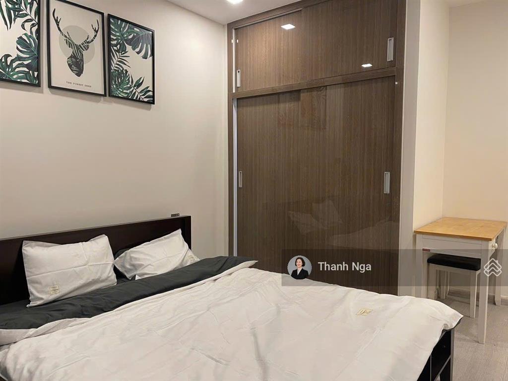 Chốt mua ngay siêu phẩm 2pn vinhomes golden river ban công lớn view trực diện landmark 81