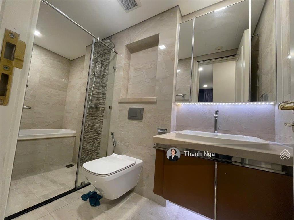 Chốt mua ngay siêu phẩm 2pn vinhomes golden river ban công lớn view trực diện landmark 81