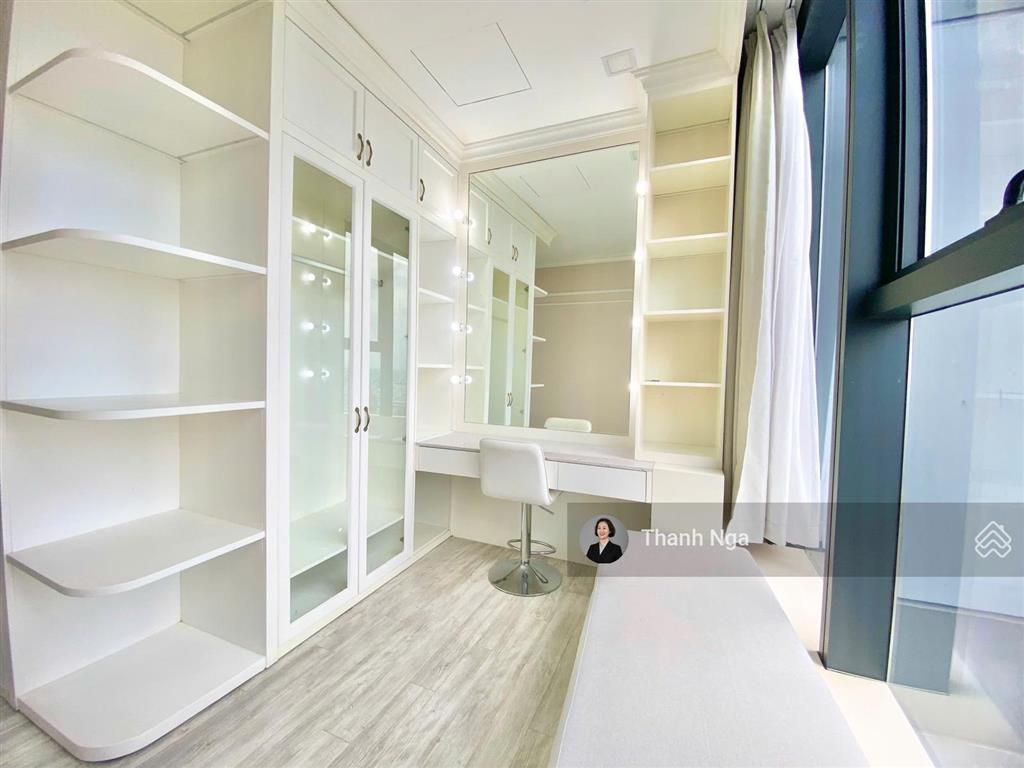 Bán siêu phẩm căn góc 3pn vinhomes bason, view trực diện sông, full nội thất đá cẩm thạch cao cấp