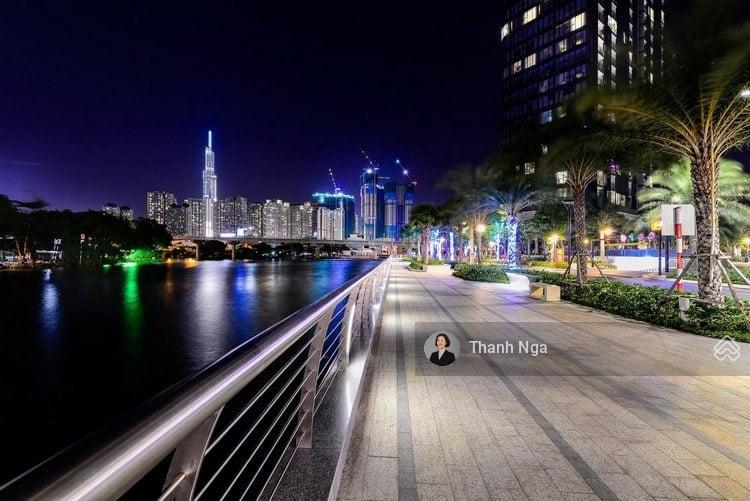 Bán nhanh căn vinhomes bason 2pn giá cực tốt, sẵn hđt, view trực diện landmark 81 tuyệt đẹp