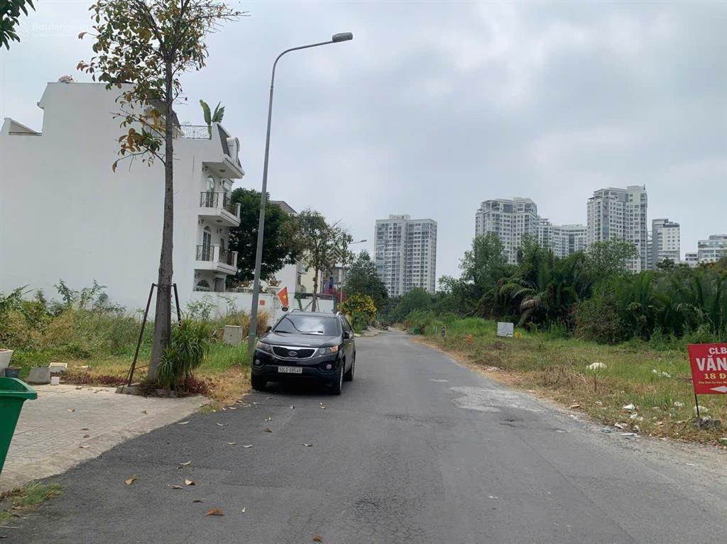 Bắn đất mặt tiền gần khu sala. khu dân cư hiện hữu, chỉ 270tr/m2