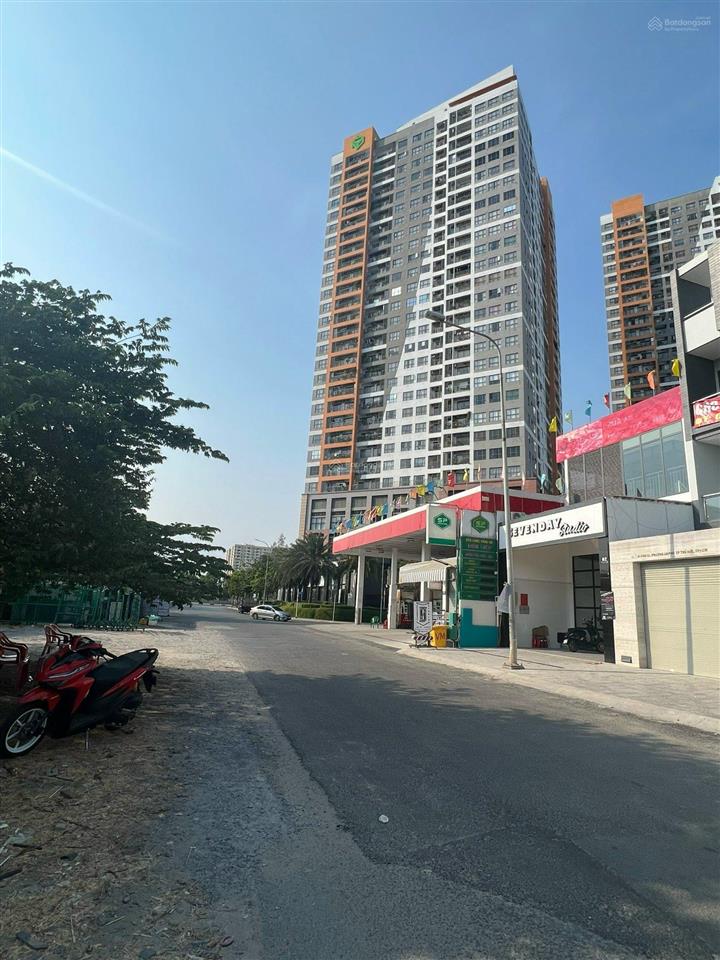 Bắn đất mặt tiền gần khu sala. khu dân cư hiện hữu, chỉ 270tr/m2