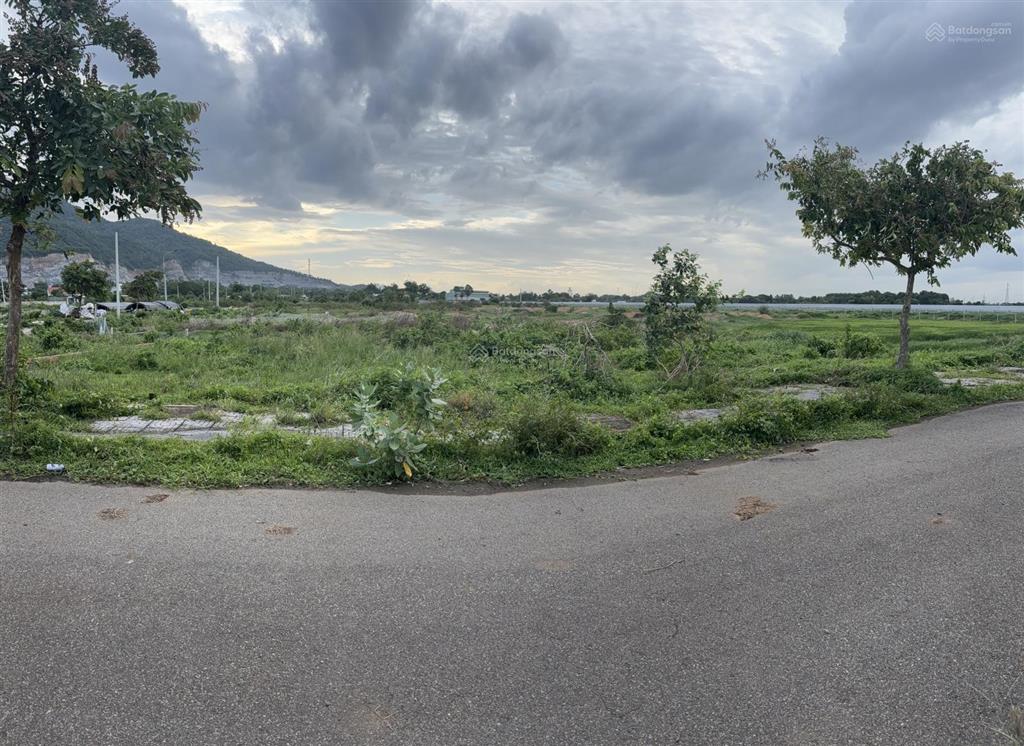 Bán đất hình thổi vàng tại lê trọng tấn, tân hưng, bà rịa, 2.2tỷ, 183.1m2