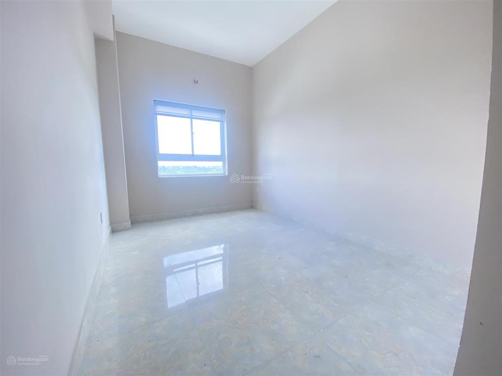 Cần 300 triệu bán nhanh căn hộ 62m2, 2 phòng ngủ, p3. mỹ tho, cho trả góp hàng tháng