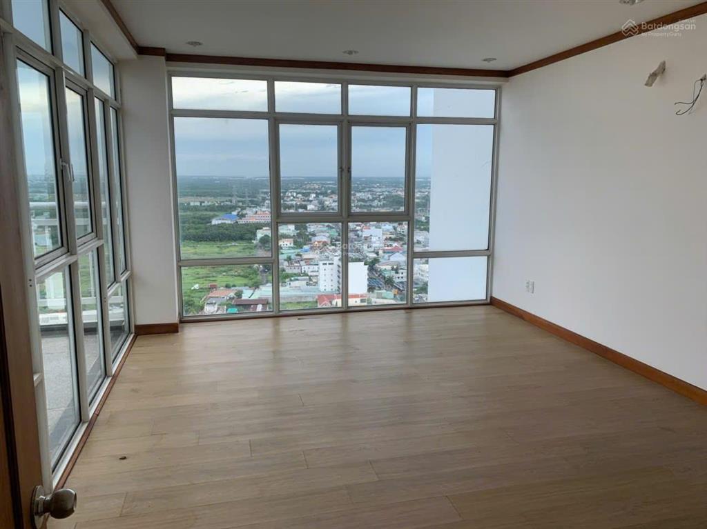 Bán căn hộ penthouse hoàng anh gold house, 11,3 tỷ, 545m2, view đẹp