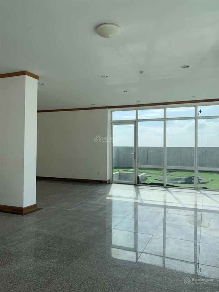 Bán căn hộ penthouse 545m2, 11,3 tỷ ở hoàng anh gold house, nhà bè