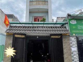 Bán nhà 3 tầng. shr, diện tích 180m2, p tân đông hiệp, tp dĩ an.  0906 720 ***