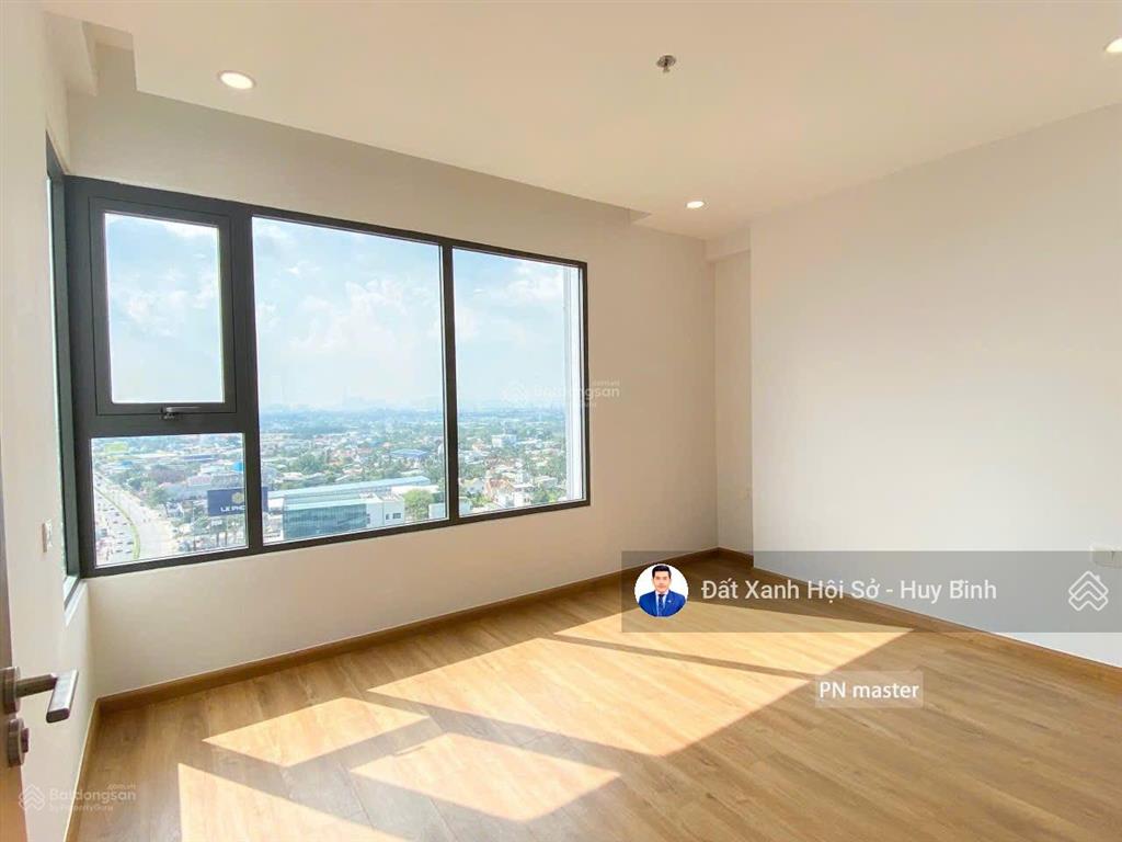 Cần bán nhanh căn 2pn rivana diện tích 71m2, giá 3.15 tỷ view hồ bơi nội khu tầng đẹp  0901 899 ***