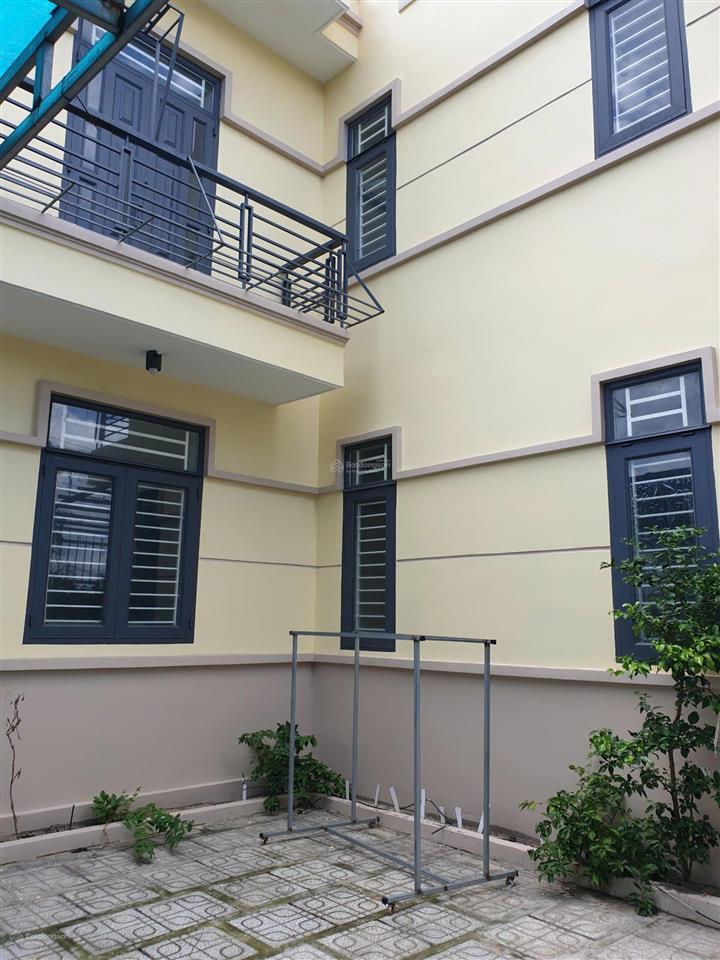 Nhà sân vườn 15x12m, mặt tiền đường trương thị như xã xuân thới sơn, tp. hcm