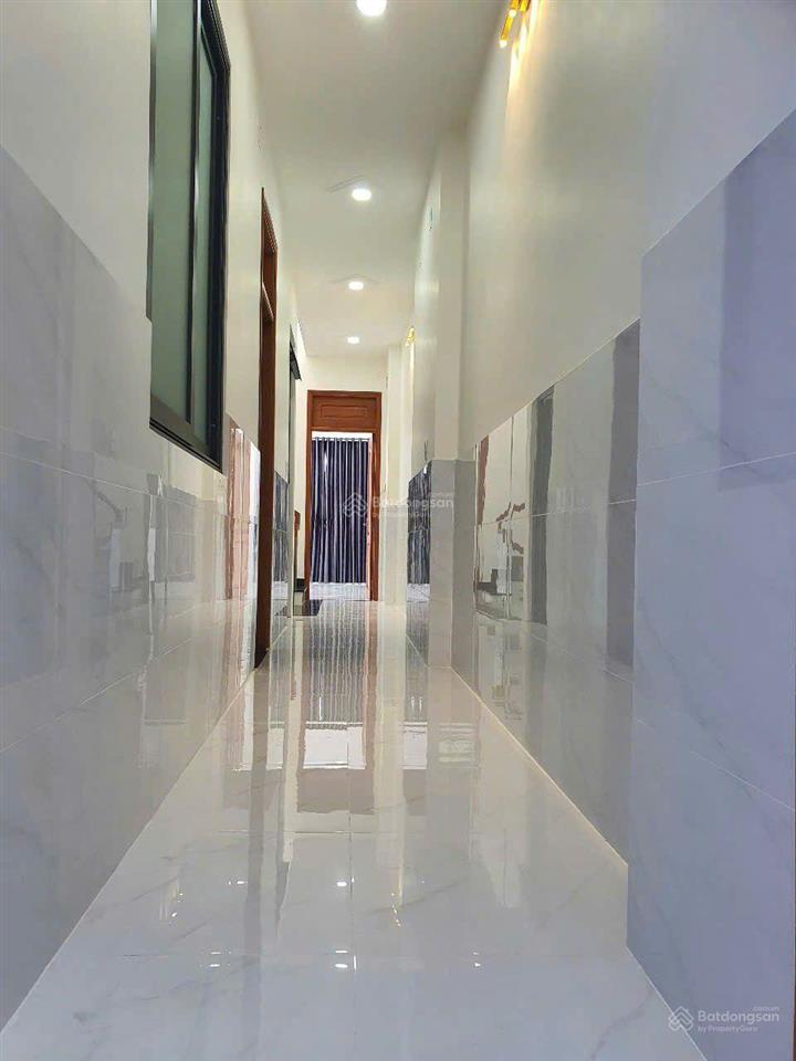 Nhà 1 trệt 1 lầu mặt tiền trần văn mười 5x32m, gần chợ chữ s xã xuân thới đông cũ