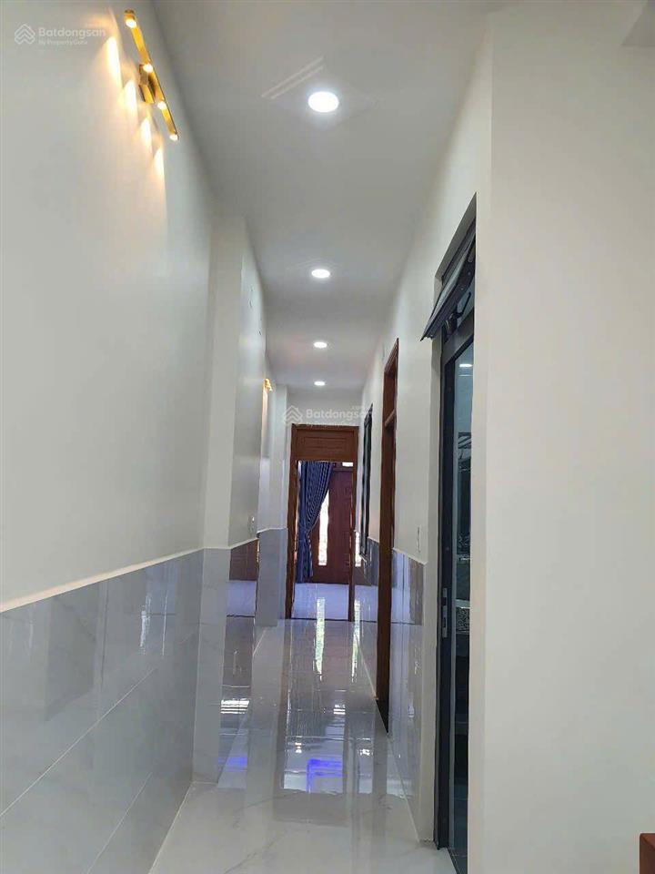 Nhà 1 trệt 1 lầu mặt tiền trần văn mười 5x32m, gần chợ chữ s xã xuân thới đông cũ