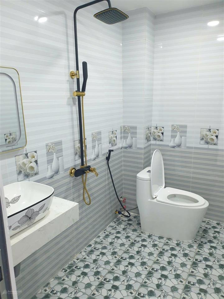 Nhà 1 trệt 1 lầu mặt tiền trần văn mười 5x32m, gần chợ chữ s xã xuân thới đông cũ