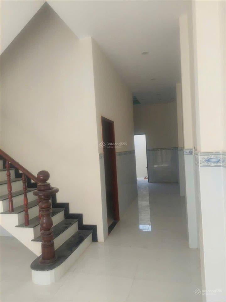 Nhà mới 1 trệt 1 lầu 5x18m, hẻm trương thị như gần ngã tư dương công khi xã xuân thới sơn