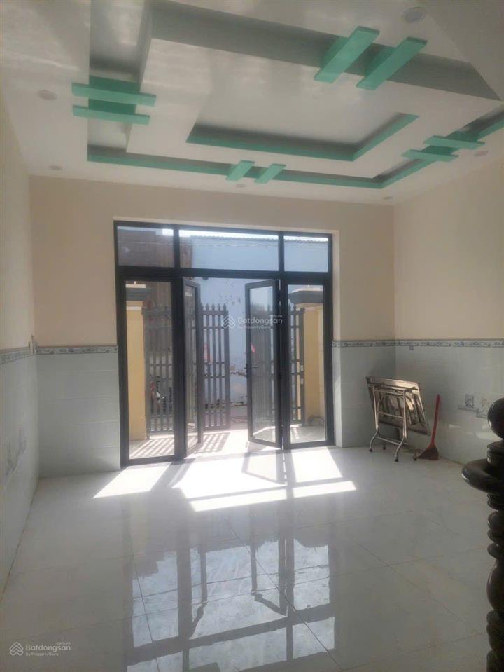 Nhà mới 1 trệt 1 lầu 5x18m, hẻm trương thị như gần ngã tư dương công khi xã xuân thới sơn