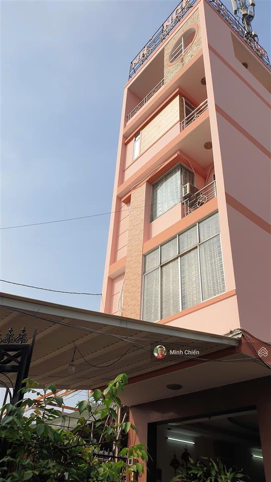 Nhà 4 lầu 5x30m, có 15 phòng, mặt tiền đường võ thị hồi gần ngã tư trần văn mười xã xuân thới đông