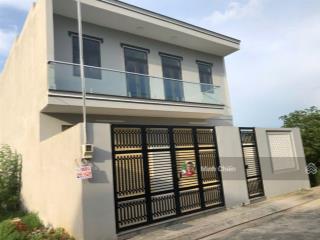 Nhà kho 10x20m, 1 trệt 1 lầu mặt tiền đường nhựa 8m, gần chợ, ngã 3 lê thị kim xã xuân thới sơn