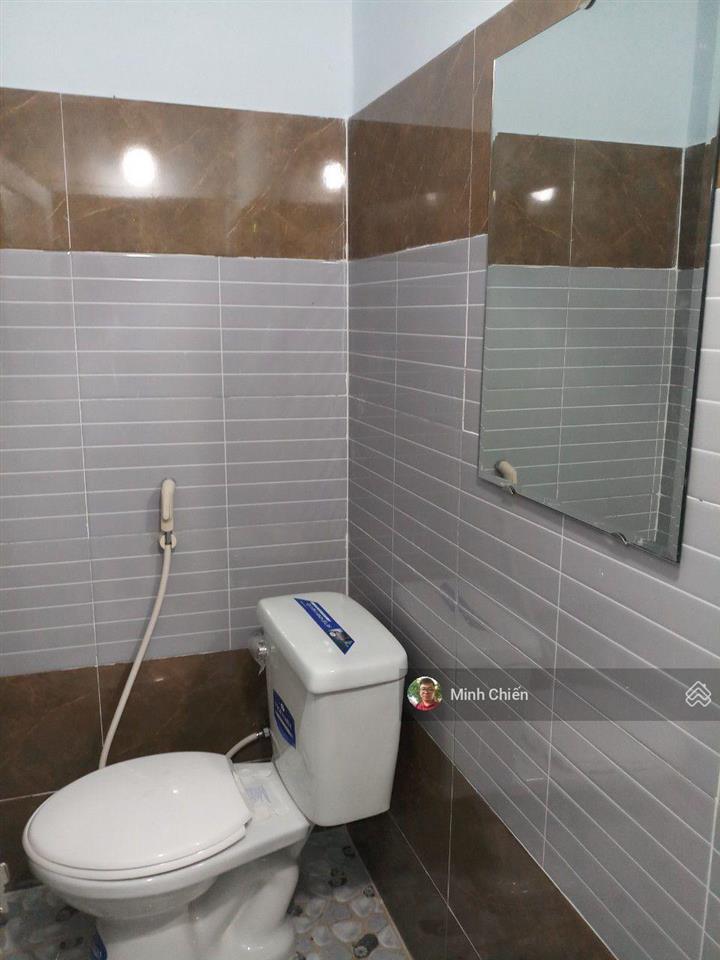 Nhà 9x20m, có 10 phòng hẻm lê thị kim gần nhà thờ micae ub xã xuân thới sơn mới