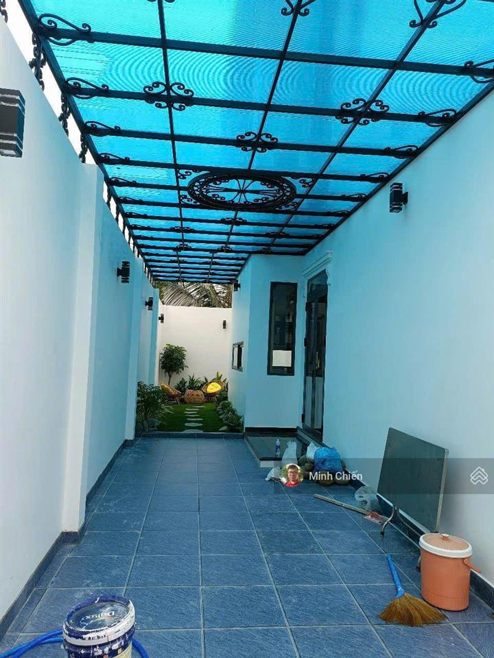 Nhà biệt thự 1 trệt 1 lầu 10x16m, hẻm nhựa 8m, gần dương công khi, ub xã tân hiệp cũ