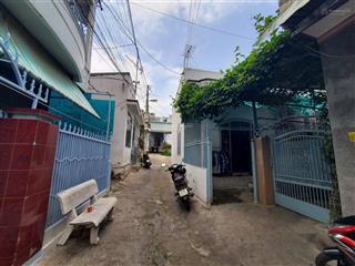 Bán nhà góc 3 mặt đường, hẻm đường 2/4, phường vĩnh phước, cách biển nha trang chỉ 1km, giá 2 tỷ