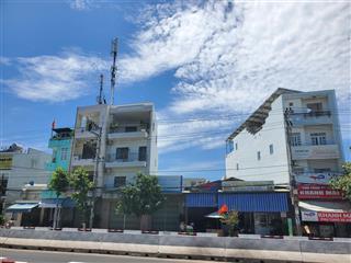 Bán nhà mặt tiền kinh doanh đường nguyễn tất thành rộng 35m