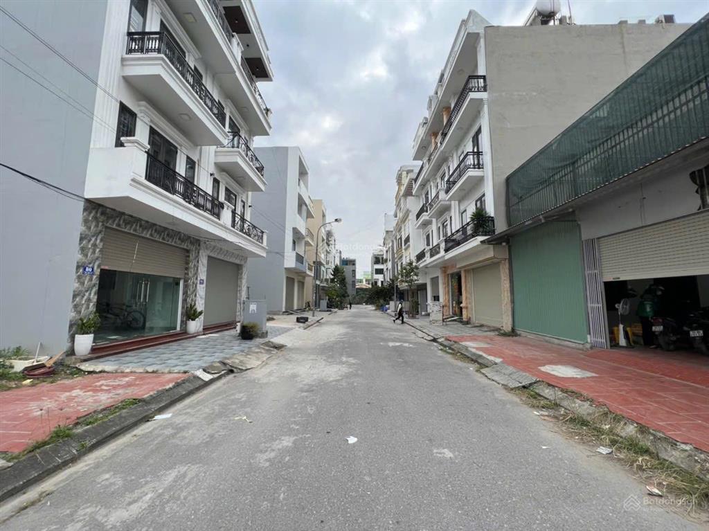 Chuyển nhượng nhà 2 tầng tđc tam kỳ an biên hải phòng( cạnh bến xe vĩnh niệm)