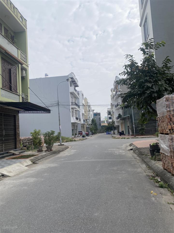 Chuyển nhượng nhà 2 tầng tđc tam kỳ an biên hải phòng( cạnh bến xe vĩnh niệm)