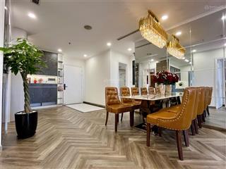 Chính chủ bán 3pn toà park 11 tầng 18 giá 12 tỷ dt 118m2, full nội thất mới xịn xò