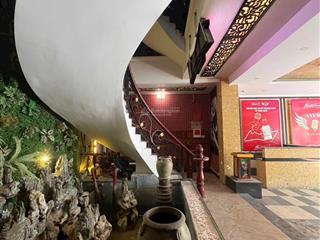 Cơ hội đầu tư nhà 4 tầng, 11 phòng kín bắc nha trang