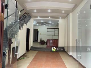 Hiếm! bán nhà 5x20m  nhà đẹp,gần mặt tiền đường trần não q2  kết cấu 3 tầng  hạ giá về 20 tỷ 5